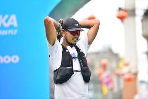 BIB: 100
                            <button type="button" onclick="openModal(21799186)" class="btn btn-primary btn-sm float-right btn-popup" data-toggle="modal" data-target=".modal-high-quality">
                        <i class="fas fa-shopping-cart"></i> Add to Cart
                    </button>
                                            <button type="button" onclick="isThisMe(21799186, true)" class="btn btn-success btn-sm float-right btn-popup btn-isme hidden" data-toggle="tooltip" data-placement="bottom" title="นี่คือรูปของคุณใช่ไหม คลิกที่นี่เพื่อเอาเข้าอัลบั้ม">
                        <i class="fas fa-plus"></i> Add to album
                    </button>
                    <button type="button" onclick="isThisMe(21799186, false)" class="btn btn-warning btn-sm float-right btn-popup btn-isnotme hidden">
                        <i class="fas fa-ban"></i> Remove from album
                    </button>